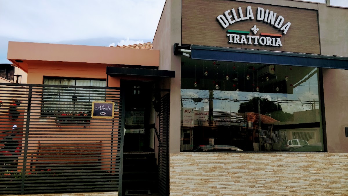 Della Dinda Trattoria
